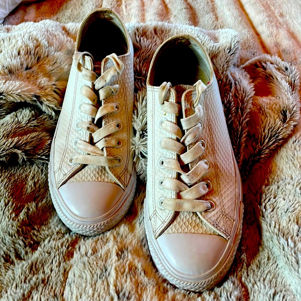 Converse All Star white snakeskin leather design